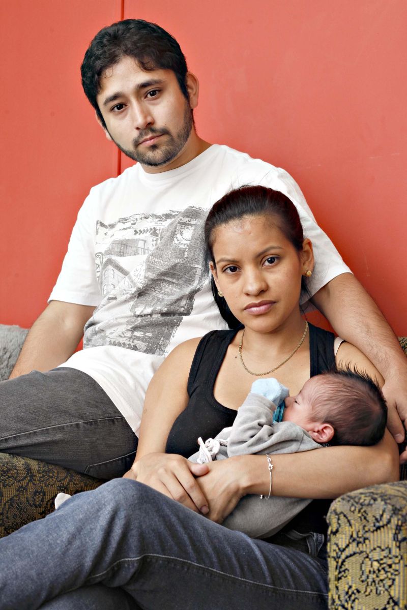 O casal Silvana e Bruno pagou R$ 1 mil por uma cesariana, mas o médico não atendeu | André Rodrigues/ Gazeta do Povo