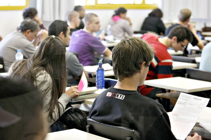 Aluno que não respeitar critérios terá o benefício cancelado | Felipe Rosa/Gazeta do Povo