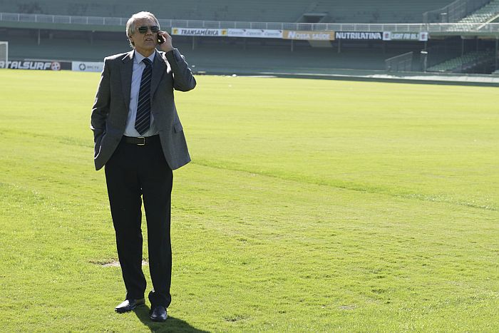 Presidente Vilson Ribeiro de Andrade vai anunciar nesta sexta-feira o acordo entre o Coritiba e a Caixa Econômica Federal | Henry Milléo / Gazeta do Povo