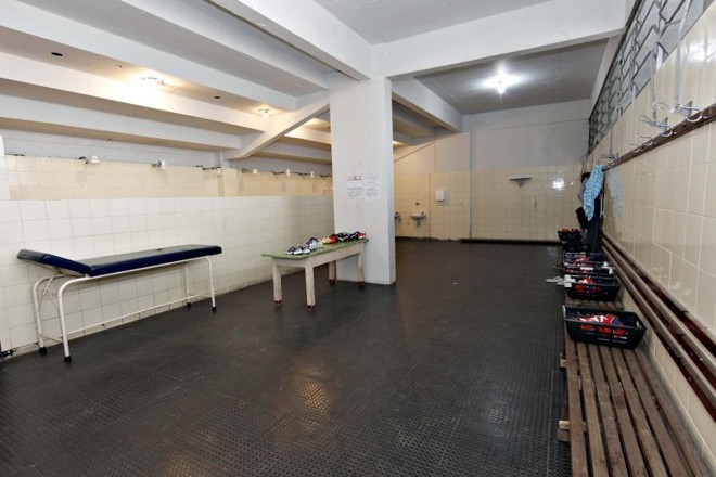 Vestiário da equipe visitante, que será usado pelo Coritiba amanhã |