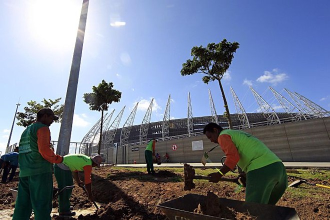 Obras de paisagismo também não estão concluídas no Castelão ainda | 