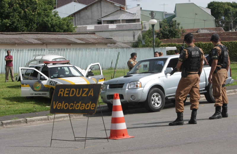 Ações educativas e de fiscalização serão intensificadas em todos os bairros da capital | Aniele Nascimento/Gazeta do Povo