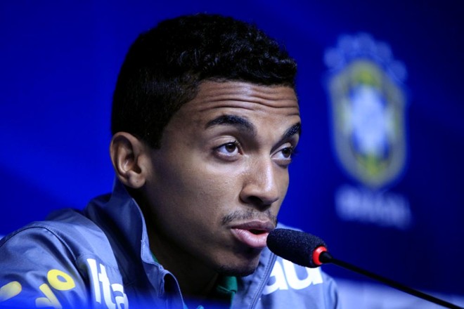 Para Luiz Gustavo, cansaço espanhol não vai favorecer Brasil na final | Albari Rosa, enviado especial / Gazeta do Povo