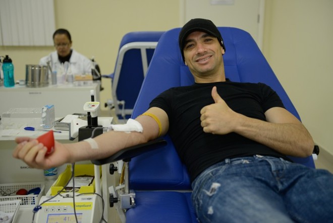 O goleiro Marcos doou sangue nesta terça-feira, em campanha feita em parceria entre o Paraná e o Ministério da Saúde |