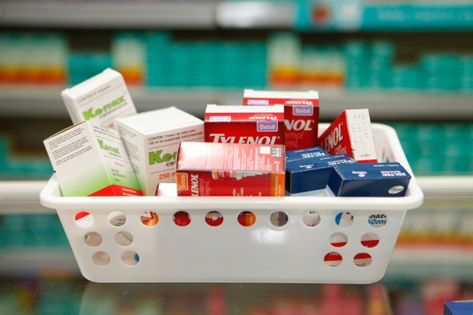 Entre os medicamentos que registraram as altas mais significativas estão os anti-hipertensivos, antibióticos, anti-infecciosos e redutores de colesterol e triglicerídeos | André Rodrigues/Agência de Notícias Gazeta do Povo
