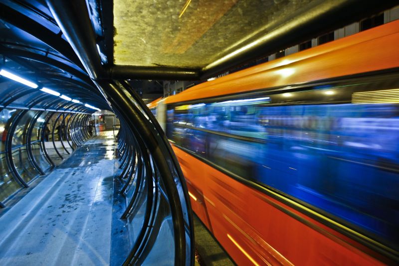 Transporte de Curitiba: suspeita de sonegação de ISS pelas empresas de ônibus motivou a CPI | Daniel Castellano/ Gazeta do Povo