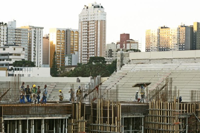 Obras da Arena da Baixada na última quinta-feira | 
