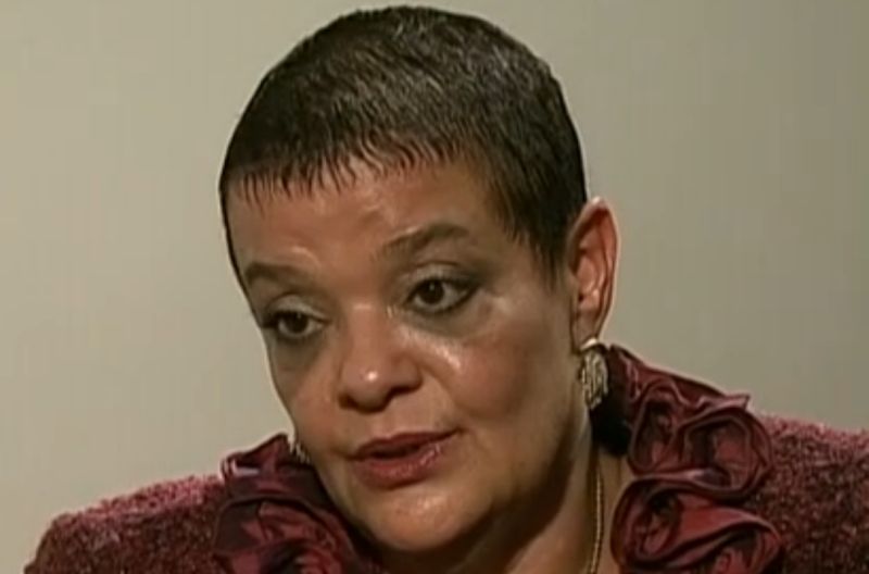 A médica Virgínia Soares de Souza é acusada de antecipar a morte de pacientes em UTI do Hospital Evangélico. Ela responde pelos crimes em liberdade | Reprodução/RPCTV