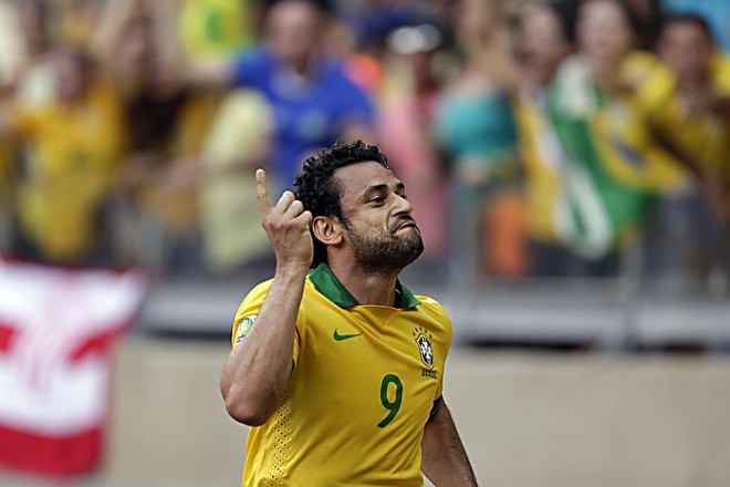 Fred comemora gol do Brasil contra o Uruguai |