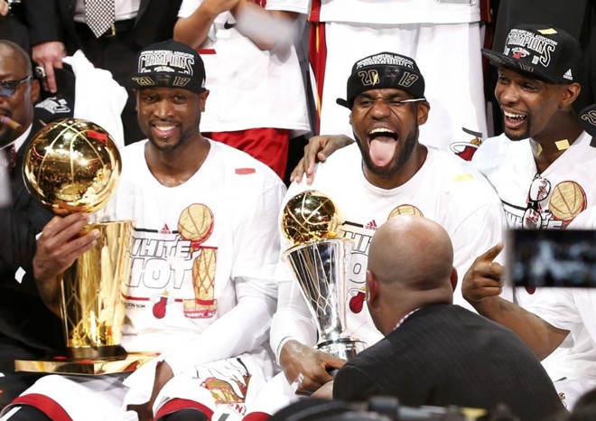 Wade, James e Bosh comemoram o terceiro título do Heat na NBA | 