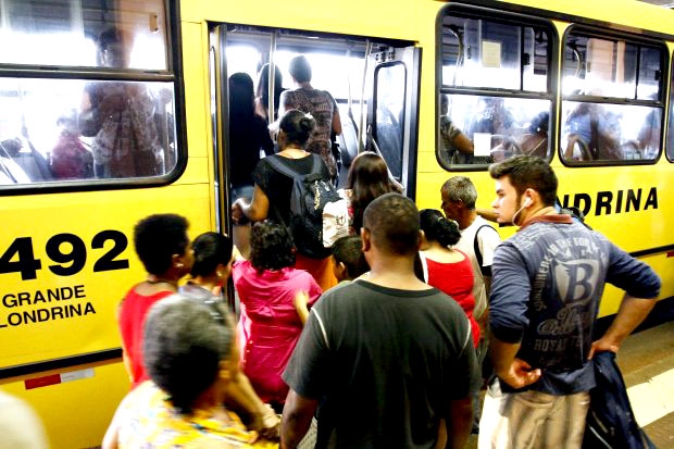 Dez centavos mais barata, tarifa passa a valer a partir de hoje | Roberto Custódio/Jornal de Londrina