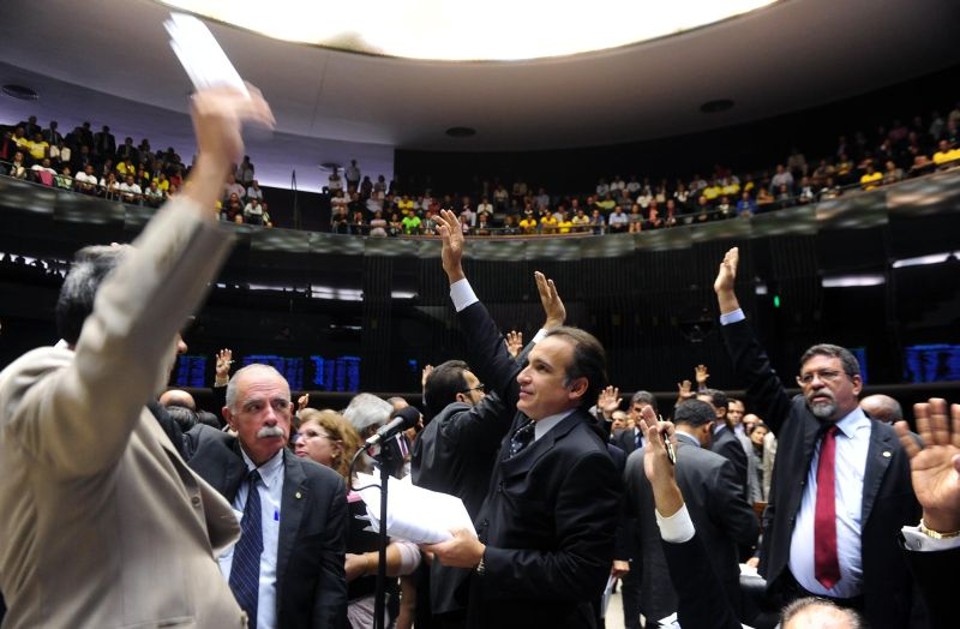 Câmara aprova novas regras para criação de municípios Galerias da Câmara (no alto)ficaram lotadas para a votação | Gustavo Lima/Ag. Câmara