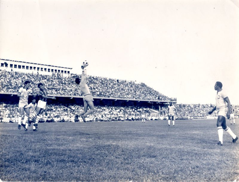 Tarde de novembro, em 1968: em meio à repressão, Brasil jogava no Belfort Duarte (Couto Pereira) | Acervo Helênicos