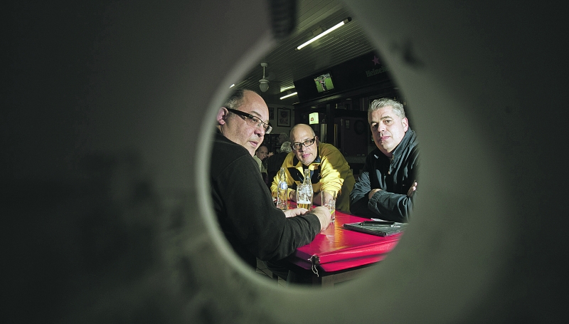 Sérgio Viralobos (à esq.), Rodrigo Barros e Samuel Lago: cabeças que pensam poesia | Marcelo Andrade/Gazeta do Povo