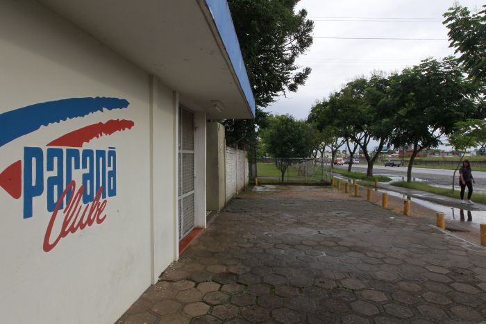 Mais de dois meses depois, Paraná ainda não viu o dinheiro da venda da Sede do Tarumã | Marcelo Elias - Agencia de Noticias Gazeta do Povo
