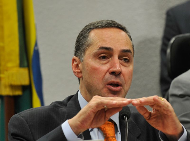 Barroso: mudança de composição do tribunal poderia justificar novo julgamento da Anistia | Antônio Cruz/ABr