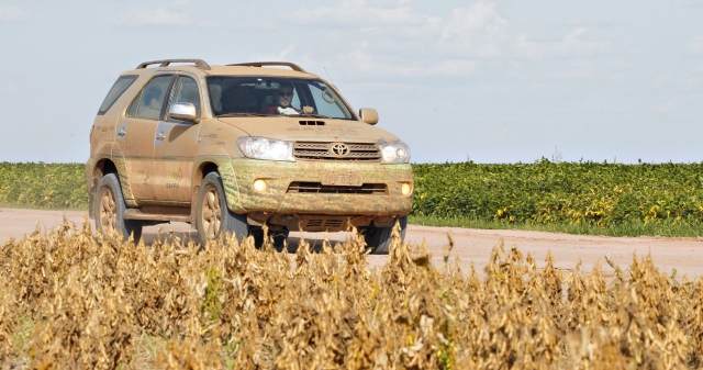 Técnicos e jornalistas percorreram 14 estados brasileiros | Hugo Harada/gazeta Do Povo