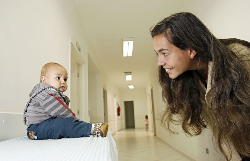 Angélica Sanches deu à luz a Marco em um parto humanizado: foi sem dor e durou 2 horas | Josué Teixeira/ Gazeta do Povo