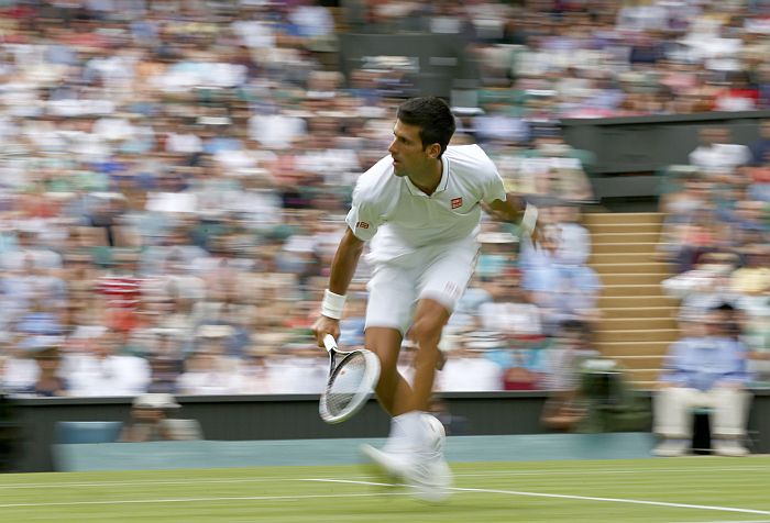 Novak Djokovic não teve dificuldades na primeira vitória em Wimbledon | Eddie Keogh / Reuters