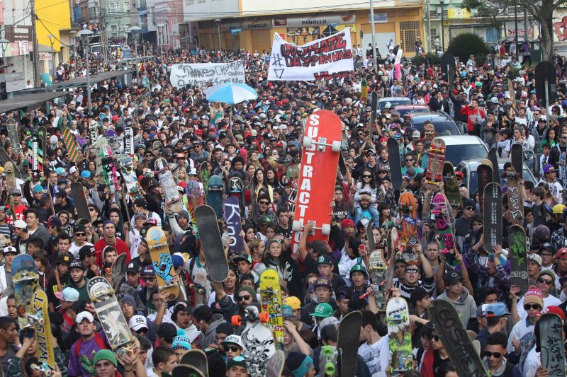 Skatistas pedem a construção de mais pistas | Irene Roiko/Gazeta do Povo