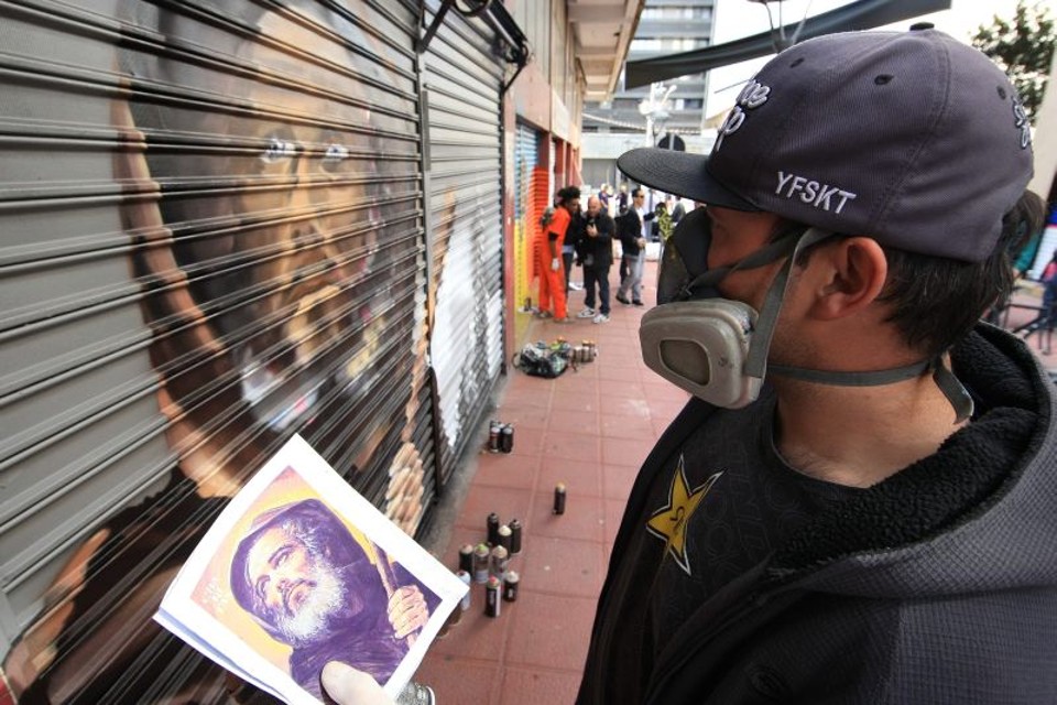 Uma imagem que chamou a atenção dos moradores foi a pintura do santo que deu nome a rua | Ivonaldo Alexandre/Agência de Notícias Gazeta do Povo