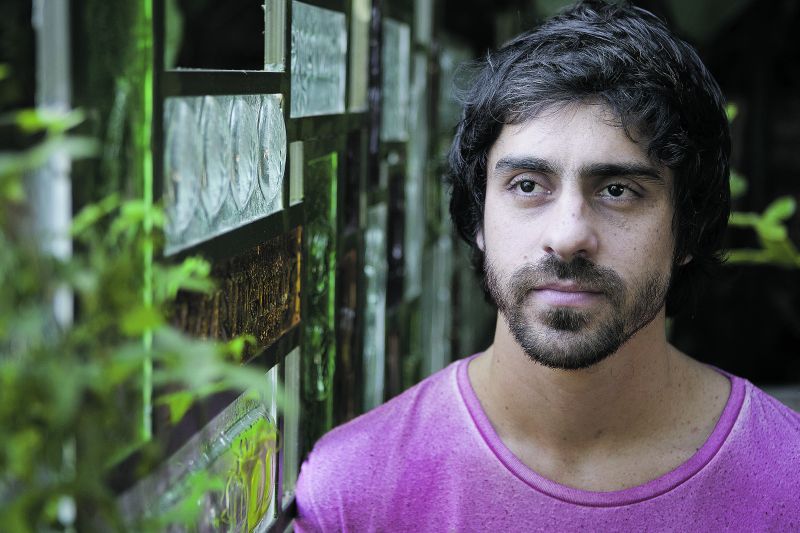 Ator de 30 anos não tem televisão nem conta no Facebook | Gustavo Stephan/Agência O Globo