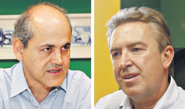 Fruet (esq.) diz ter recebido prefeitura com R$ 400 milhões em dívidas. Luciano Ducci nega | Antonio More / Gazeta do Povo; Daniel Castelano / Gazeta do Povo