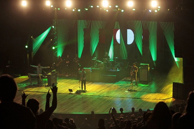 Samuel Rosa, Henrique Portugal, Lelo Zaneti e Haroldo Ferretti apresentaram 28 músicas durante o show |