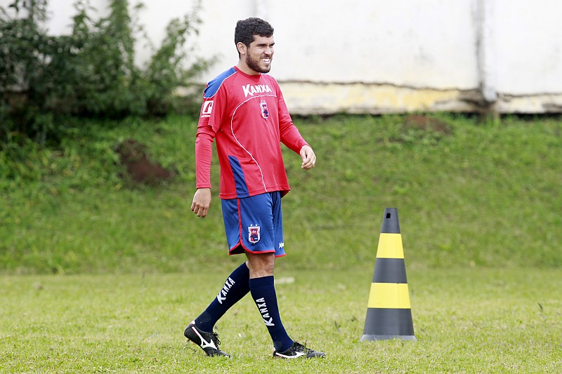 Fernando Gabriel começou a jogar futebol na infância junto com Rubinho no interior do Mato Grosso | Antonio More / Agência de Notícias Gazeta do Povo
