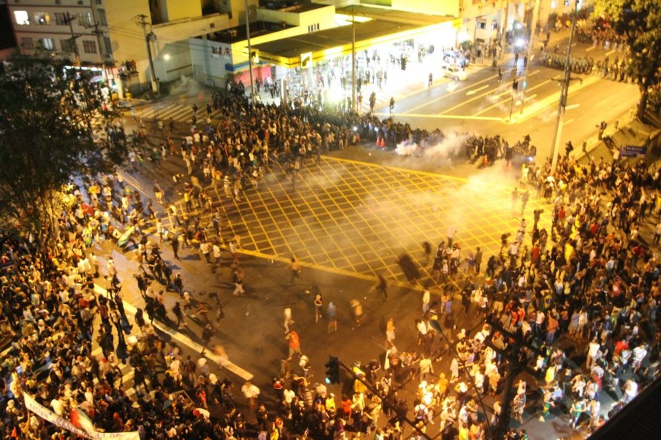 Houve confronto em protesto perto do Maracanã | Folhapress