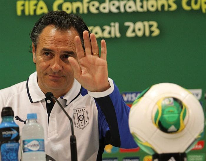 Cesare Prandelli não quer acomodação da Itália diante do Brasil | ARNALDO CARVALHO / EFE