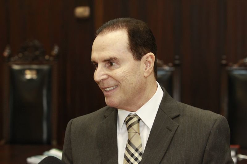 Clayton Camargo deixou o hospital nesta sexta-feira (13) | Daniel Castellano/ Gazeta do Povo