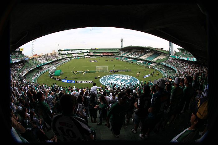 Coritiba só arrecadou menos do que o São Paulo, Grêmio, Inter e Corinthians com seu estádio | Daniel Castellano / Gazeta do Povo