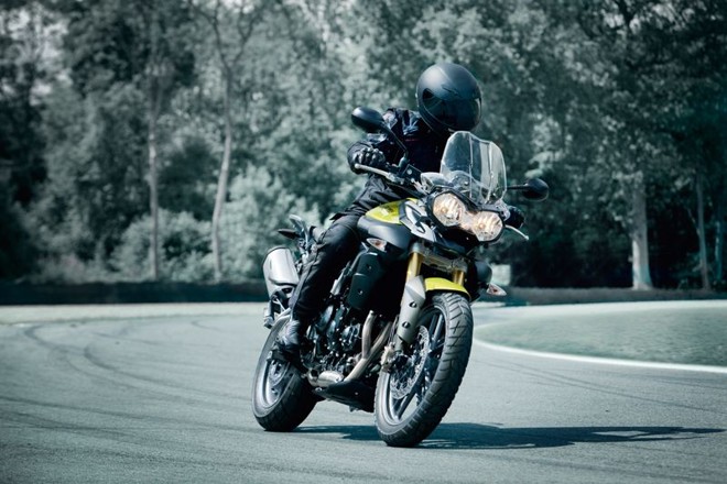Tiger 800XC é o primeiro modelo da marca do tipo on-off road | 