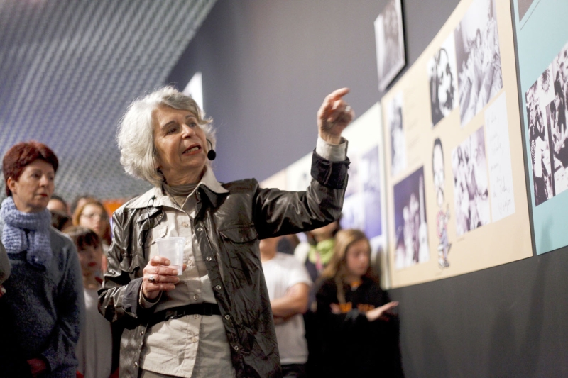 Alice Ruiz: visita guiada da mostra sobre Leminski | André Rodrigues/Gazeta do Povo