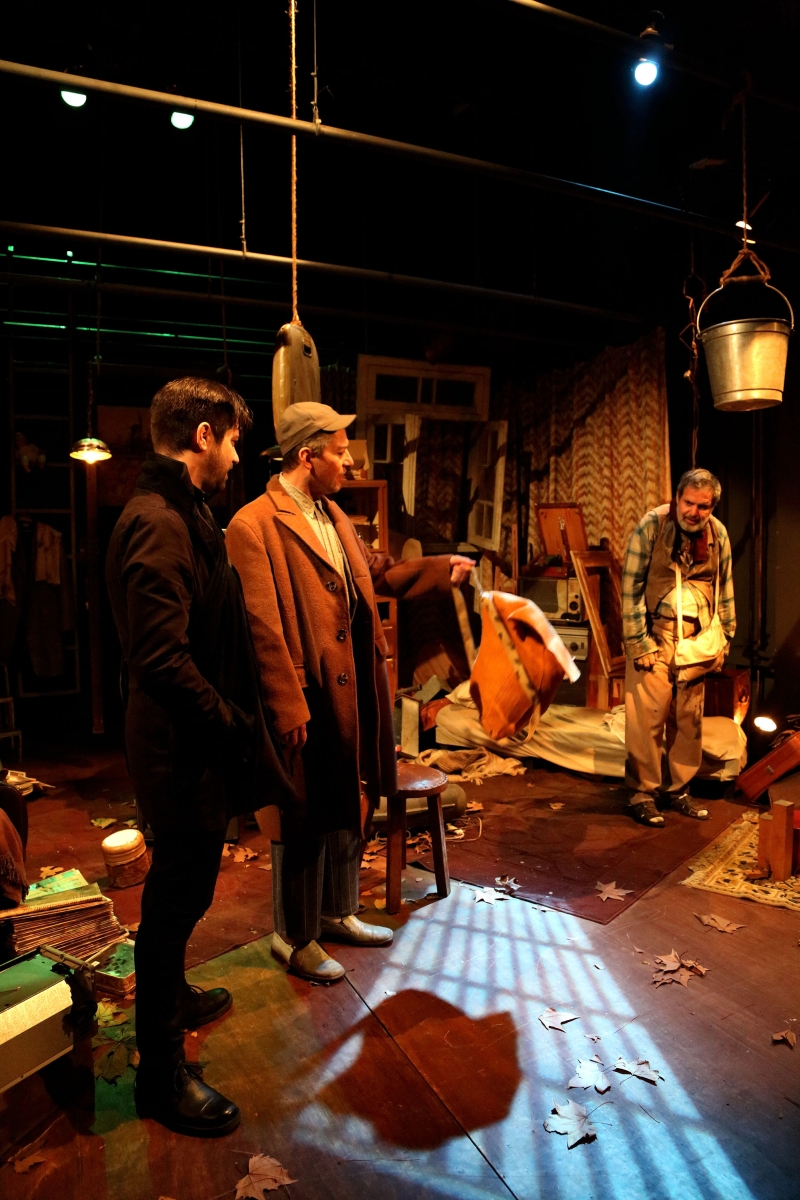 Trio de atores dá vida ao sadismo inusitado de Pinter | Chico Nogueira/Divulgação