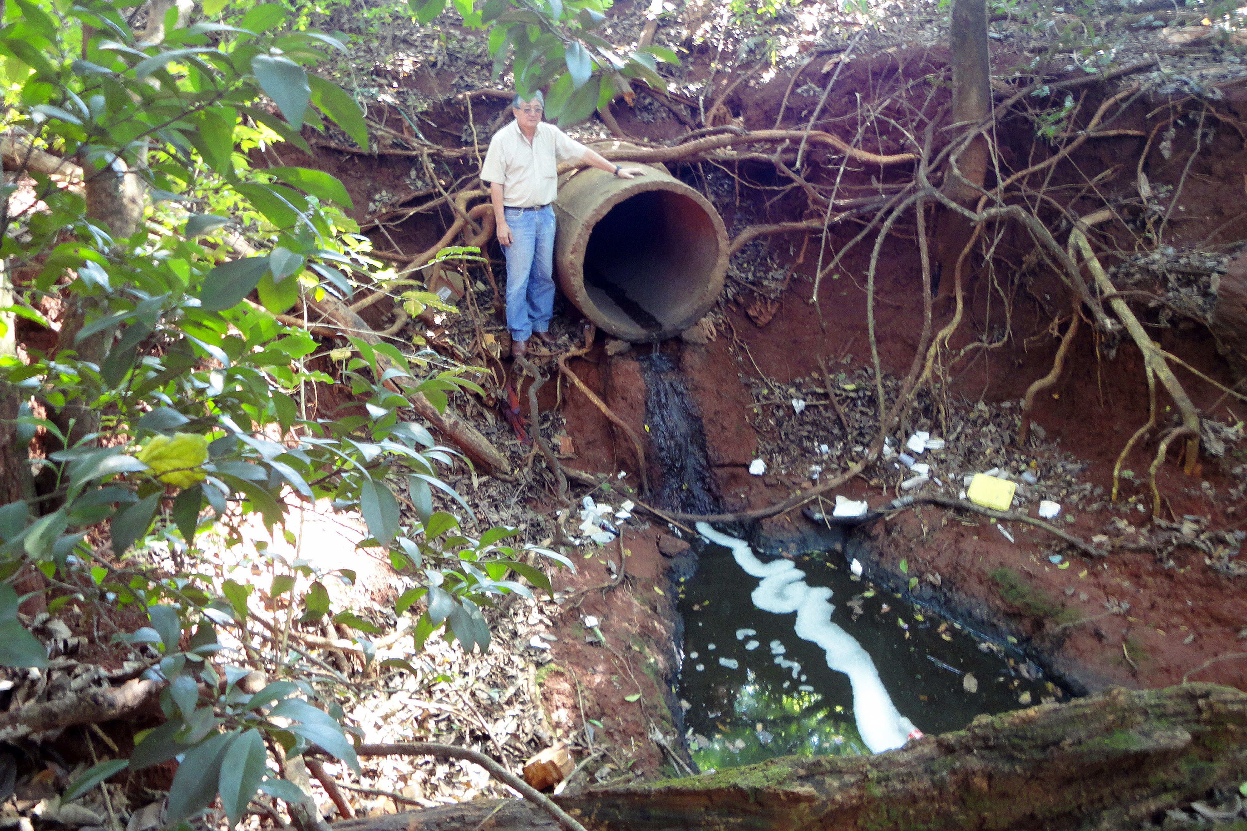 Estão previstas obras de escavações, reaterros mecânicos e configuração do canal dissipador | Divulgação / Prefeitura de Maringá
