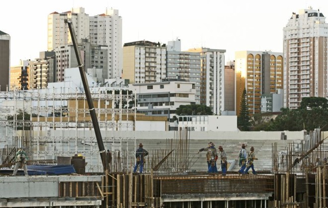 Obras da Arena da Baixada na última quinta-feira | 