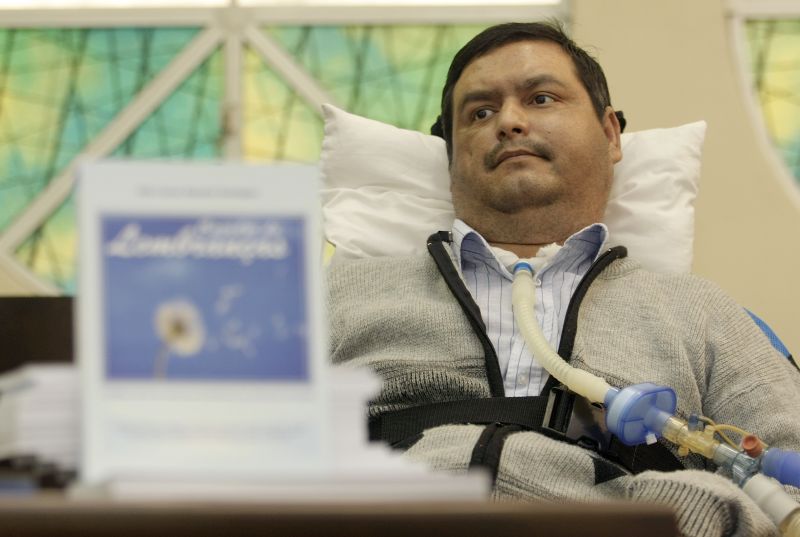 João era portador de uma doença neuromuscular dengenerativa. Por causa disso, perdeu o movimento dos músculos e passou a respirar com a ajuda de aparelhos | Hugo Harada / Agência de Notícias Gazeta do Povo