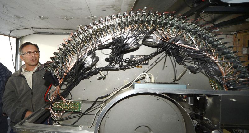 Paul Samaras estava entre os três pesquisadores mortos | Gene Blevin/Reuters