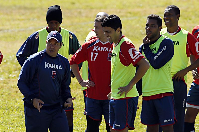 Grupo paranista sustenta série de seis jogos sem derrota | Albari Rosa / Gazeta do Povo