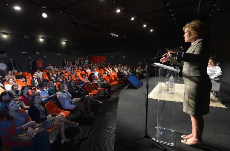 A temática dos materiais deve abordar a construção da igualdade entre mulher e homem, os direitos femininos e cidadania | Agência Brasil