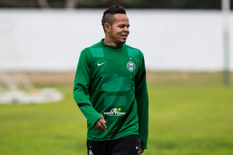 Bill acertou o retorno ao Coritiba | Brunno Covello / Gazeta do Povo