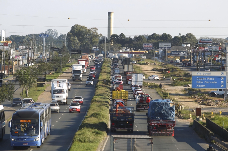 Linha Verde Sul: problemas na execução atrasaram a obra | Daniel Castellano/Gazeta do Povo