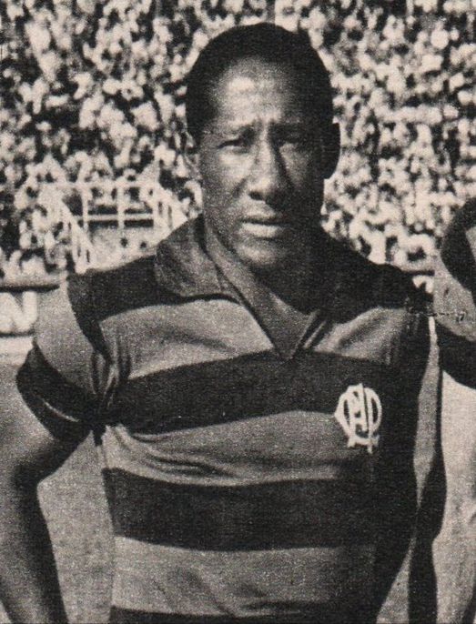 Djalma Santos conquistou o Paranaense de 70 pelo Atlético, encerrando um jejum de 12 anos do clube |