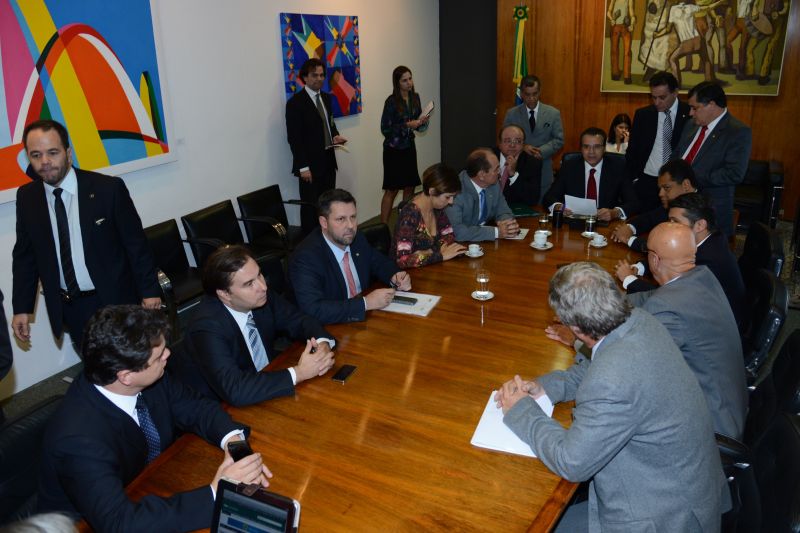 O grupo de trabalho que vai discutir propostas para reforma política no país e instalado, informou o presidente da Câmara, deputado Henrique Eduardo Alves (PMDB-RN) | Fabio Rodrigues Pozzebom / Agência Brasil