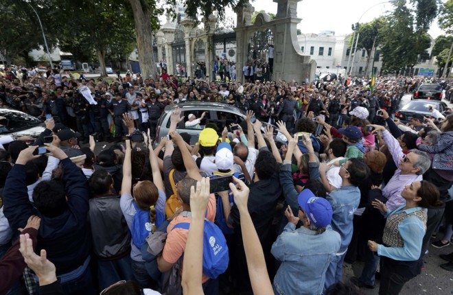 Papa deixa a Quinta da Boa Vista após ouvir as confissões de cinco jovens participantes da Jornada Mundial da Juventude | 