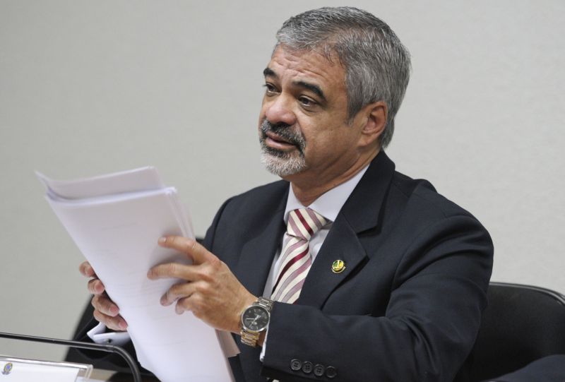 O senador Humberto Costa (PT-PE) é autor da PEC 75 | Pedro França/Ag. Senado