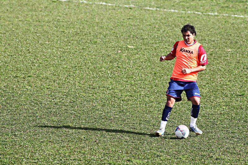Alex Alves no treino da manhã desta quinta-feira na Vila Olímpica do Boqueirão | Felipe Rosa / Tribuna do Paraná