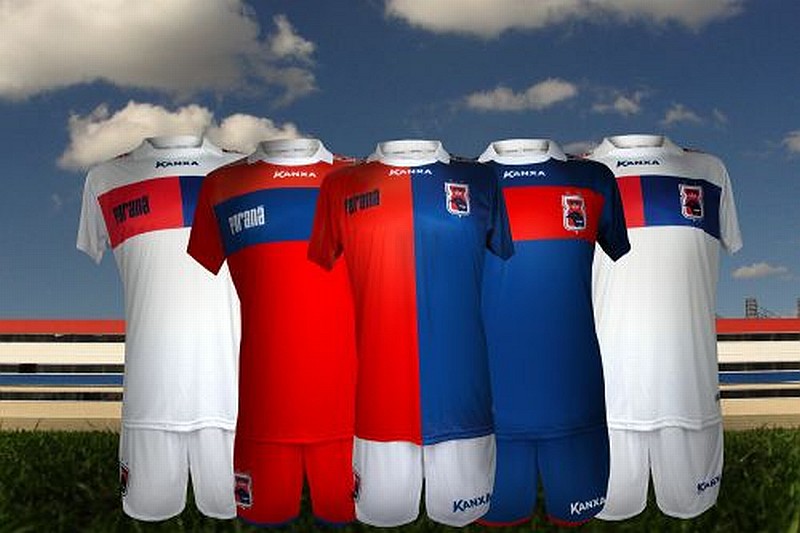Pela primeira vez, o Paraná terá quatro camisas diferentes em sua coleção de uniformes | Divulgação / Paraná Clube